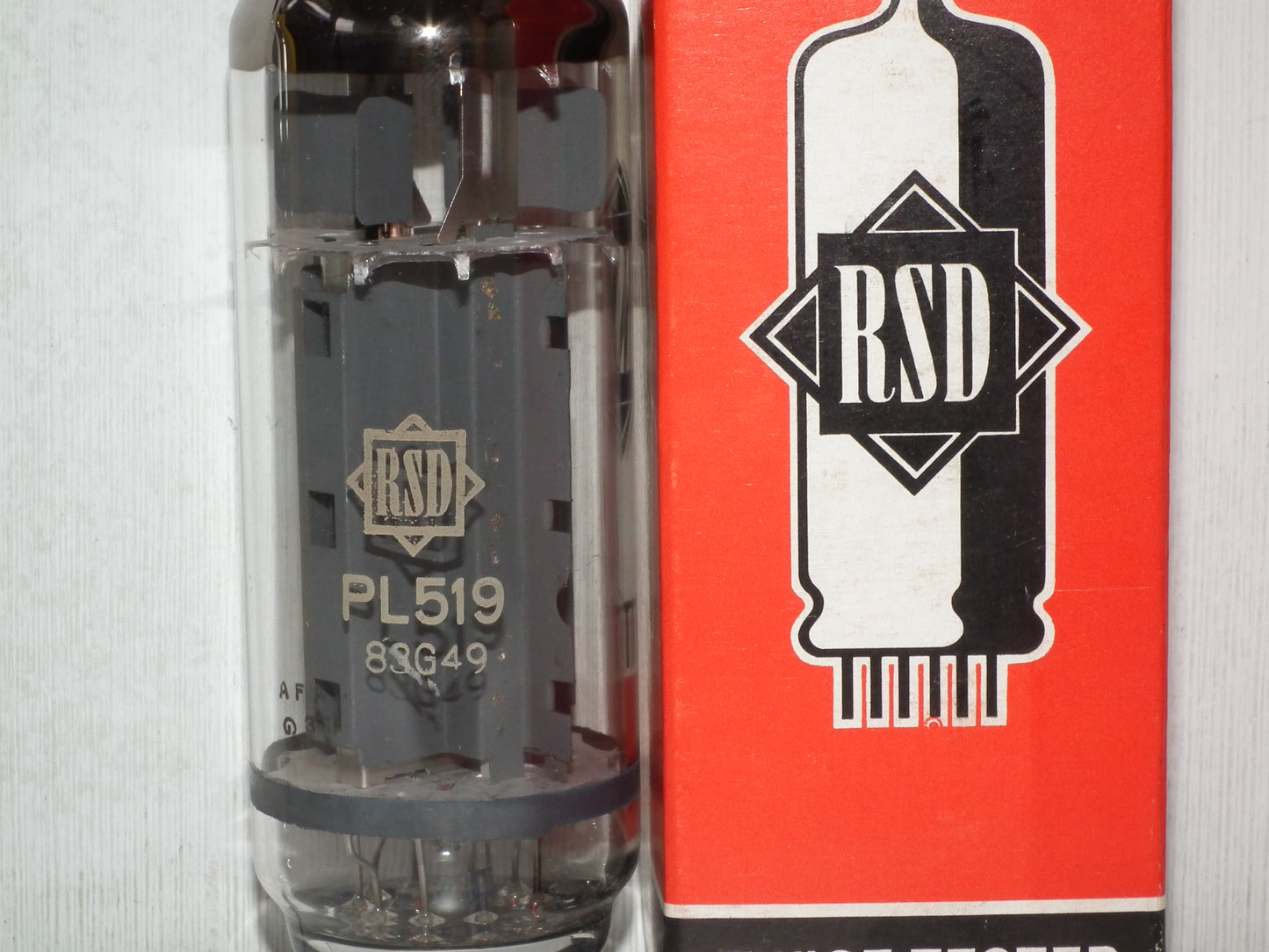 PL519 EI Philips Yugoslavia 40KG6 NOS NIB Rebranded RSD