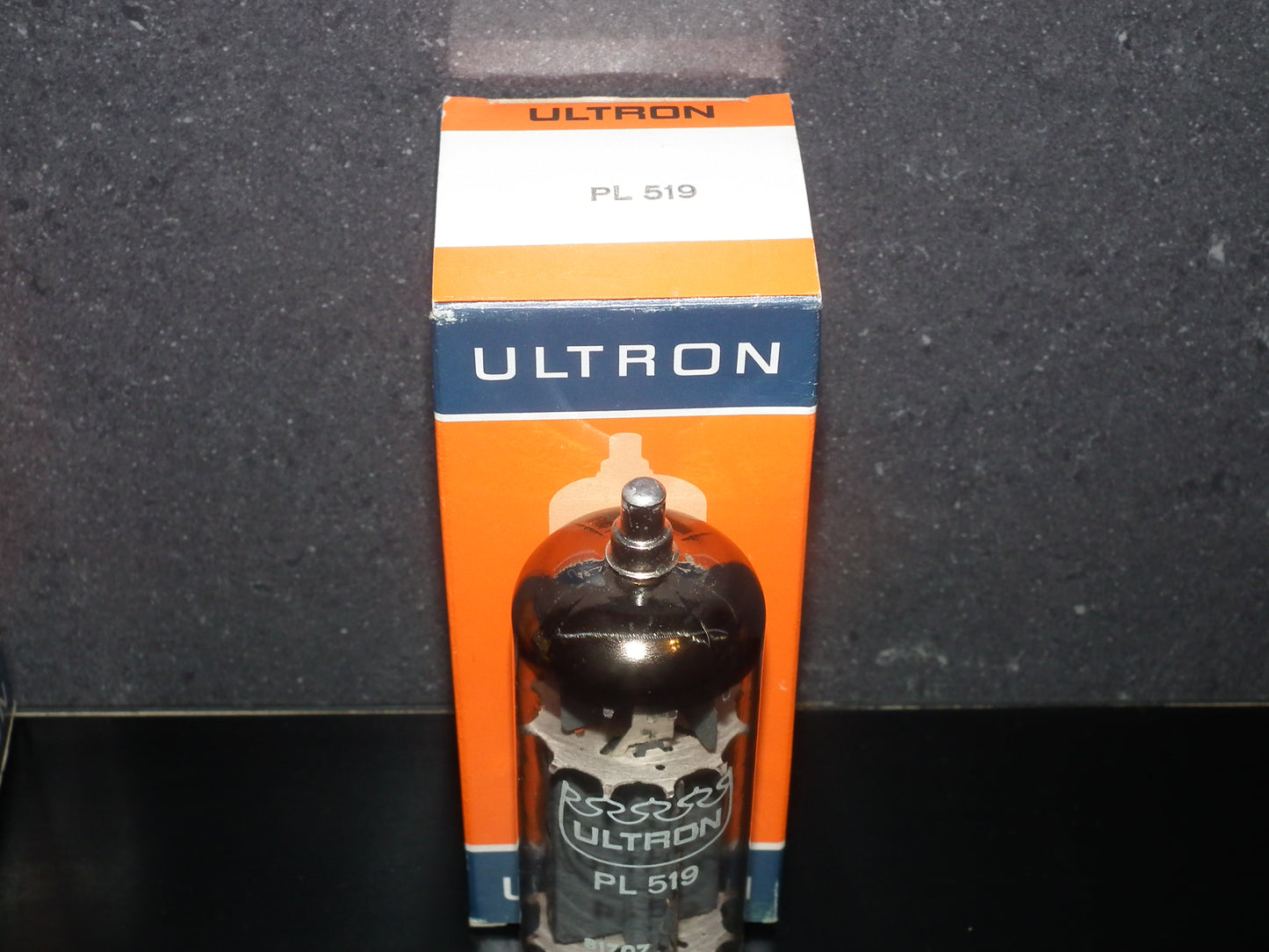 PL519 Ultron 40KG6 NOS NIB (1 pcs)