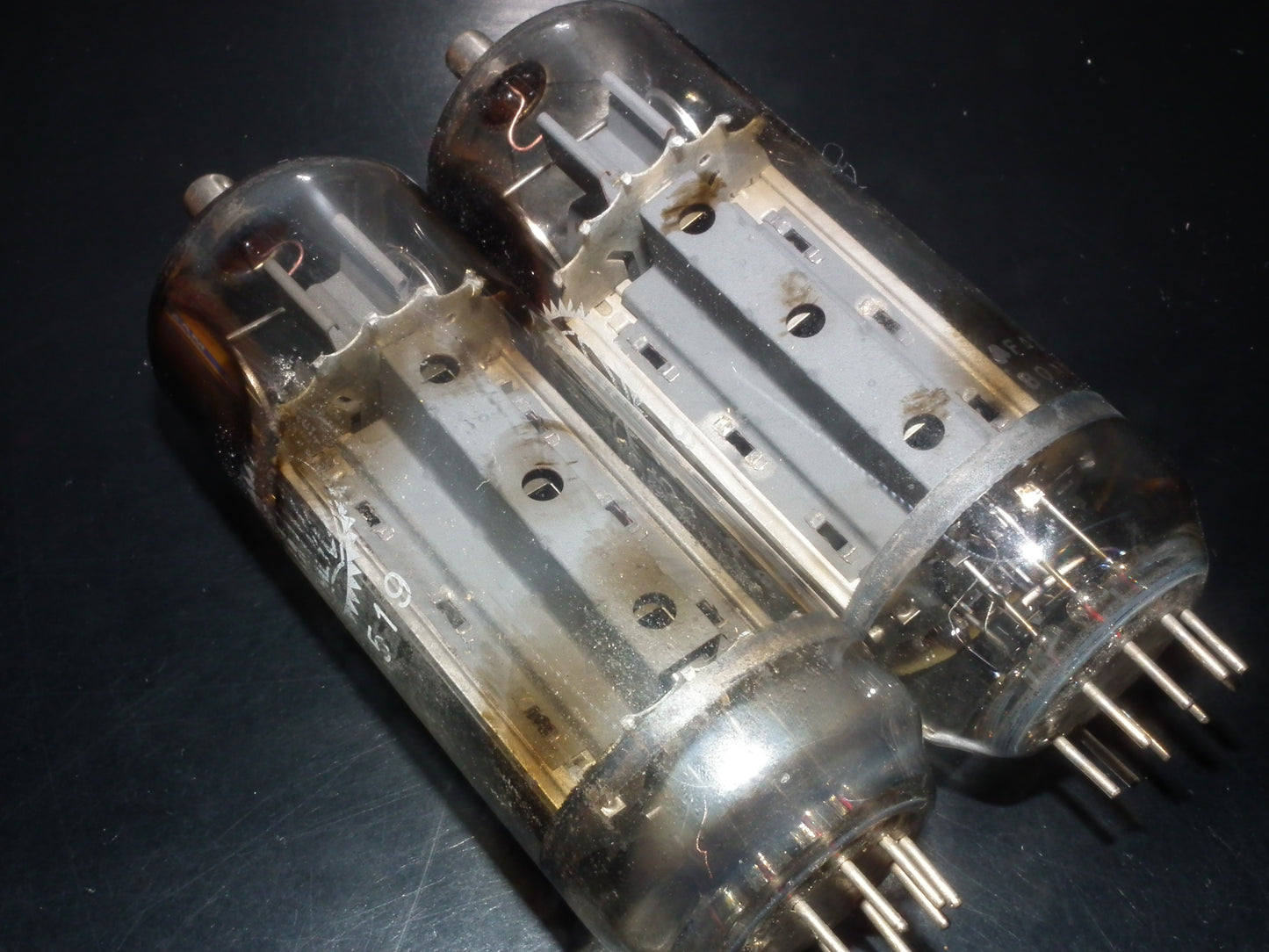 PL519 Valvo Mullard 40KG6 PLATINUM Matched PAIR EAR Used