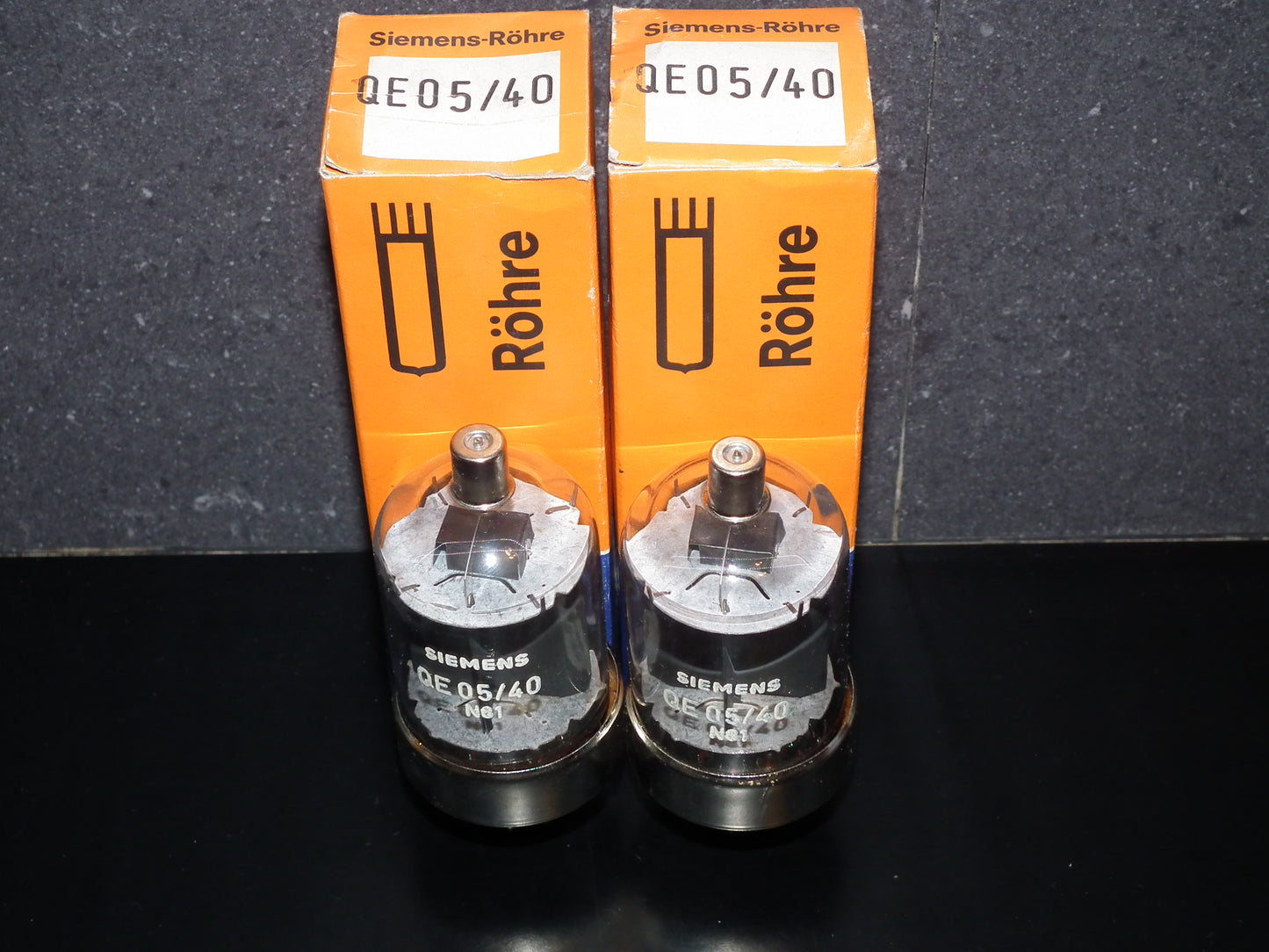 Matched pair (2 pcs) Siemens NOS NIB QE05/40 = 6146B tubes Made in USA