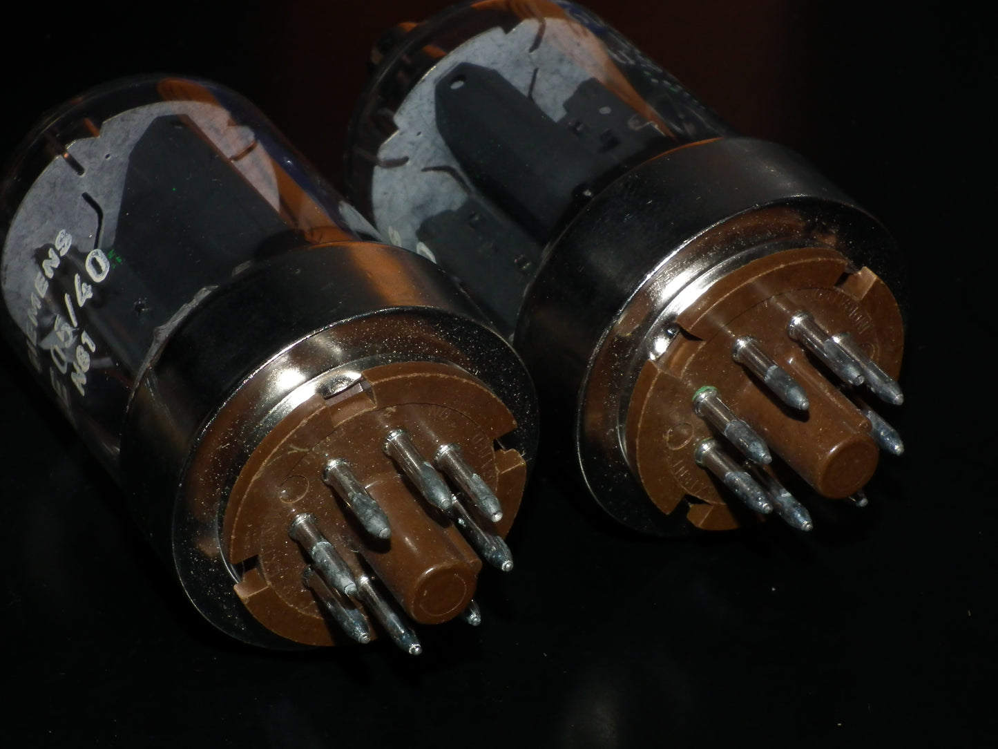 Matched pair (2 pcs) Siemens NOS NIB QE05/40 = 6146B tubes Made in USA