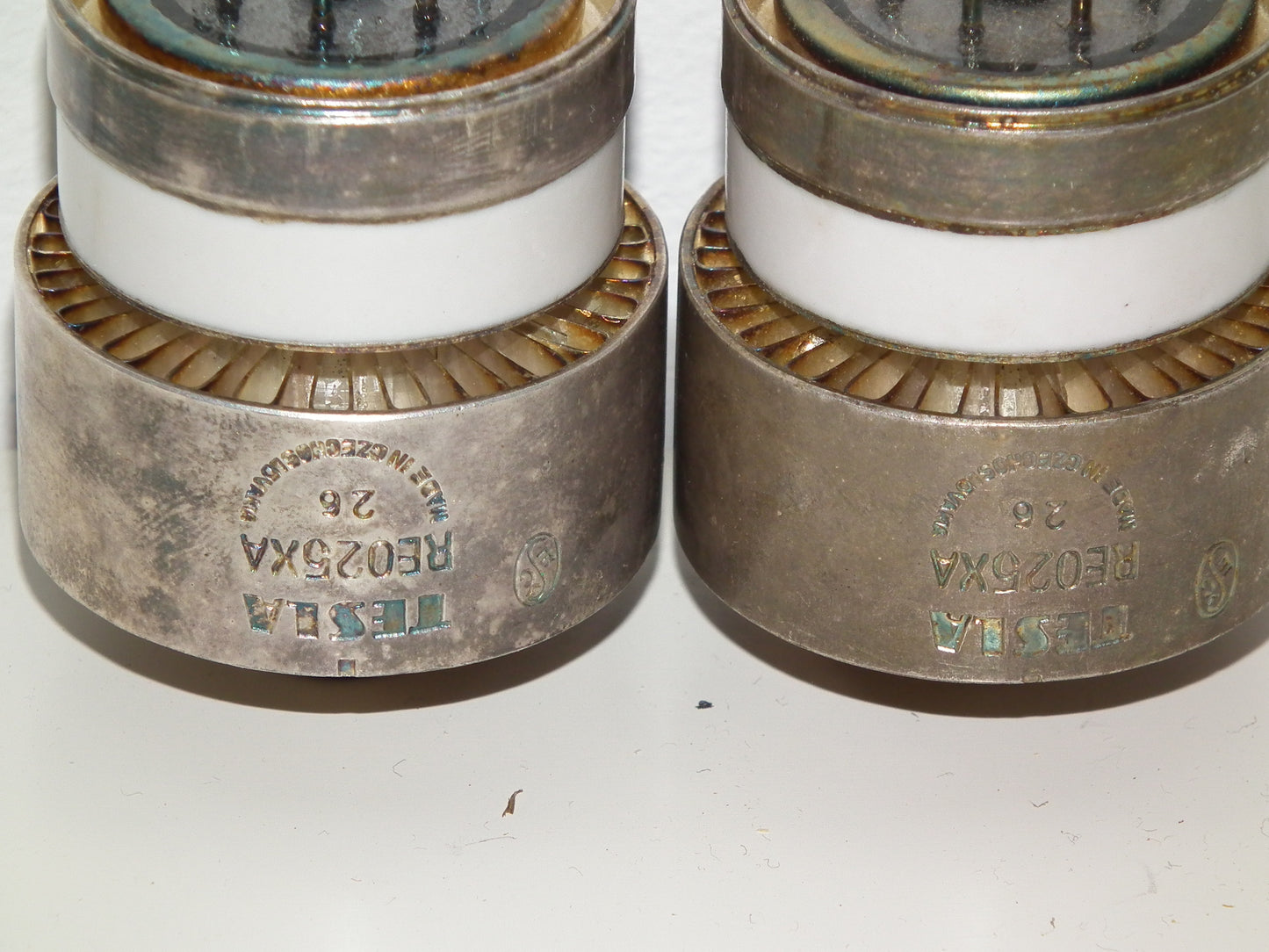 RE025XA TESLA NOS 4CX250B Transmitting Tetrode Czechoslovakia
