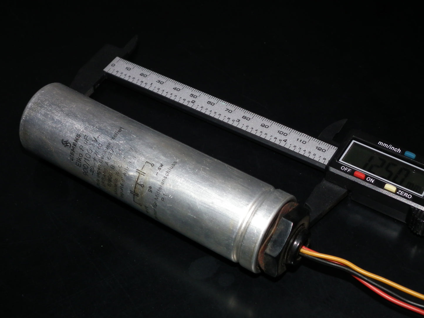 Siemens electrolytic capacitor 8uF / 1000V Klangfilm Used Tested