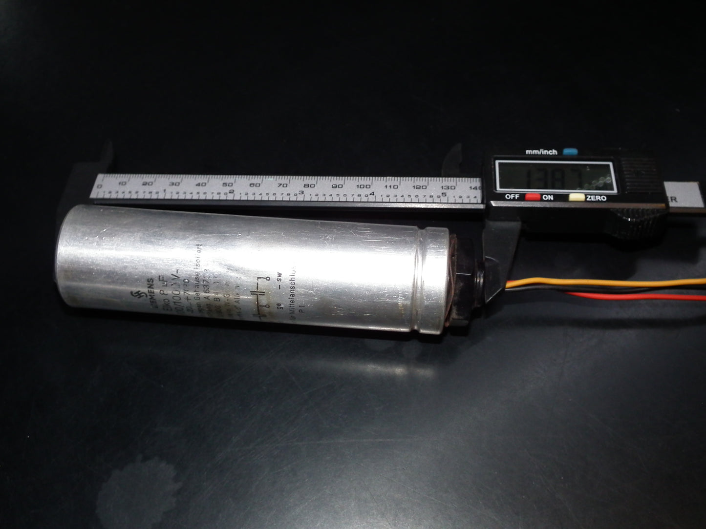 Siemens electrolytic capacitor 8uF / 1000V Klangfilm Used Tested