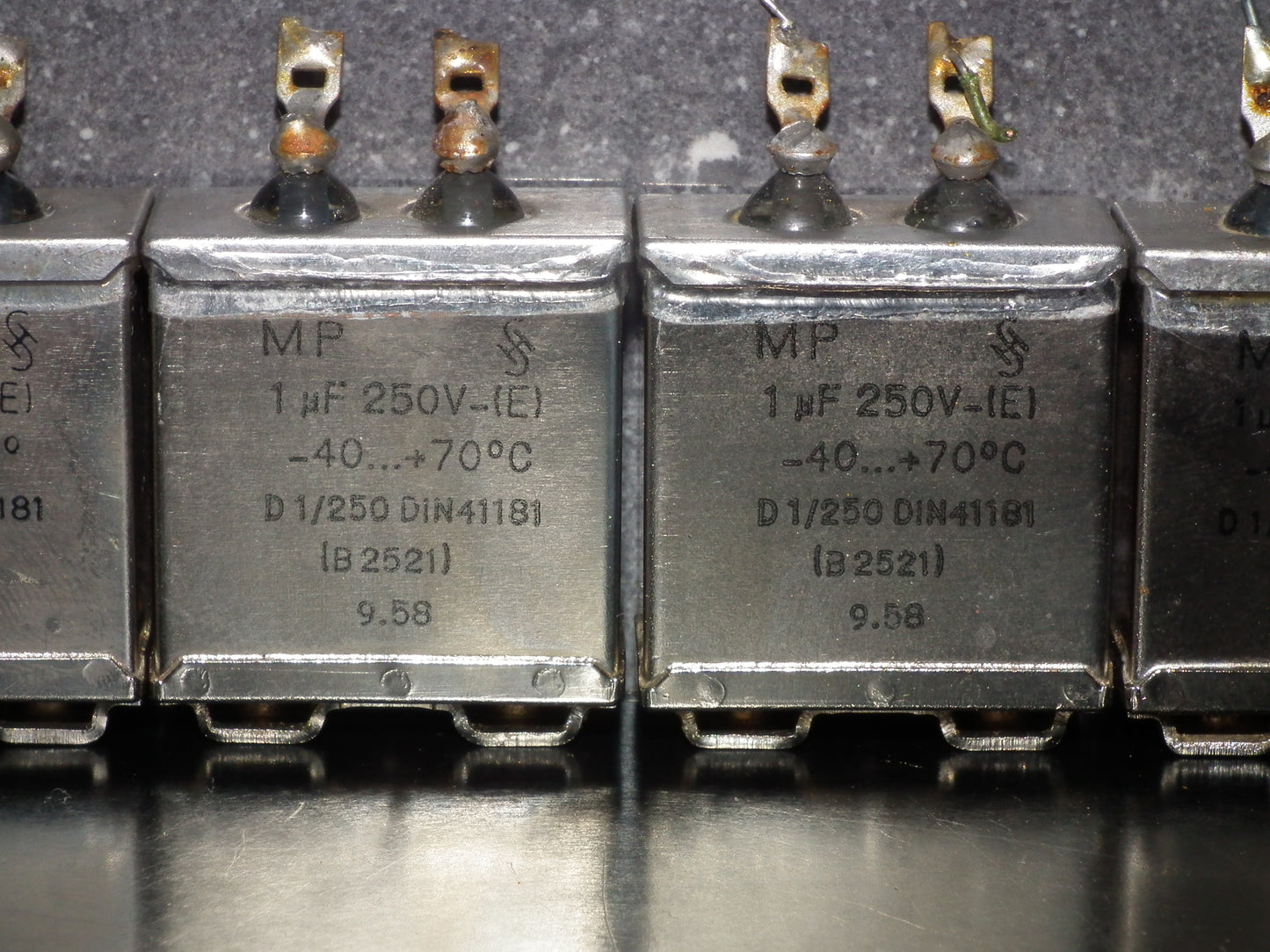 Two vintage Siemens PIO capacitors 1uF 250V Klangfilm - West Germany tube audio