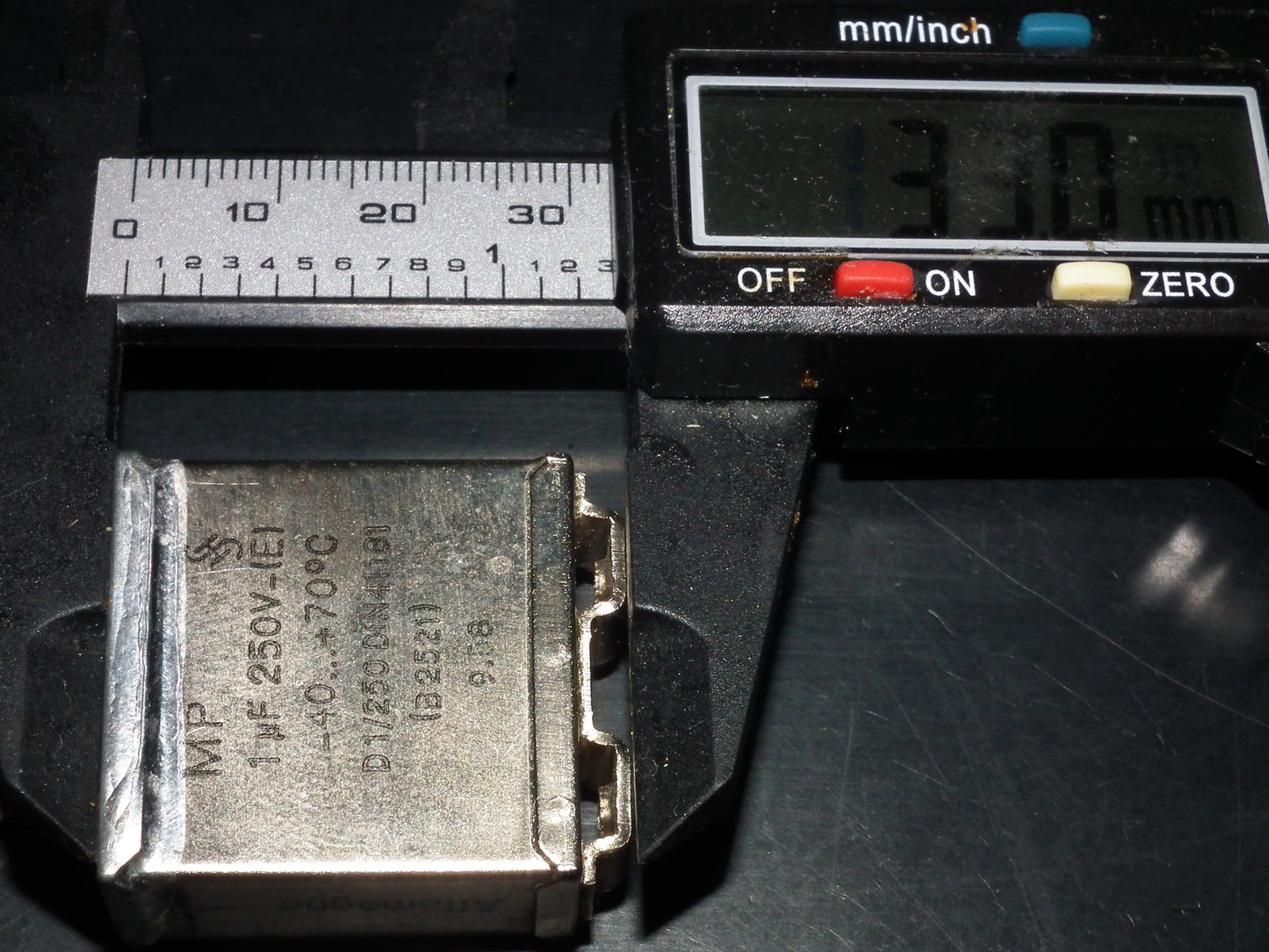 Two vintage Siemens PIO capacitors 1uF 250V Klangfilm - West Germany tube audio