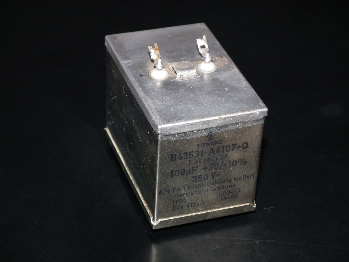 Siemens Klangfilm Electrolytic capacitor 100uF 385V Glass end seal