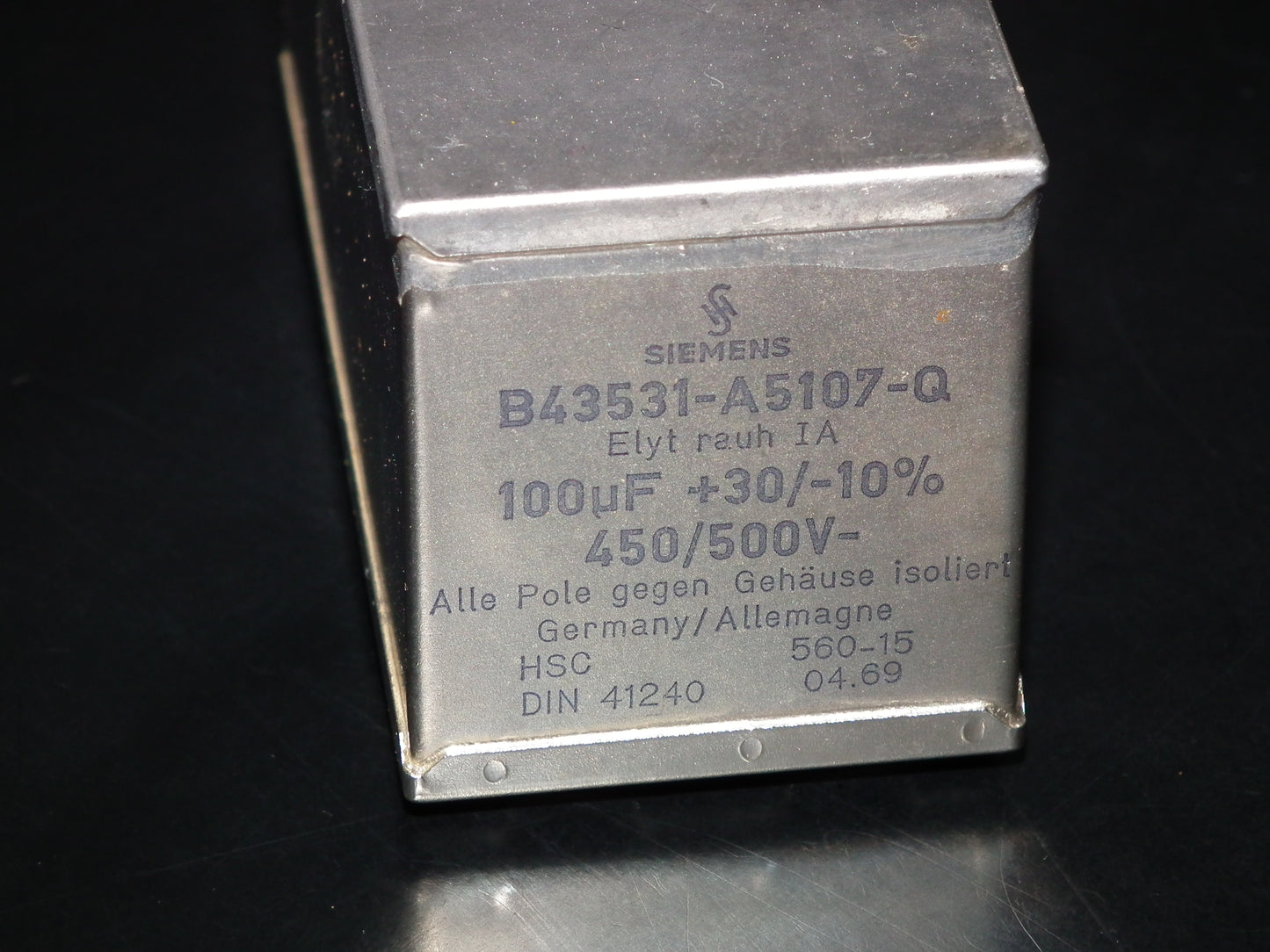 Siemens Klangfilm Electrolytic capacitor 100uF 500V Glass end seal