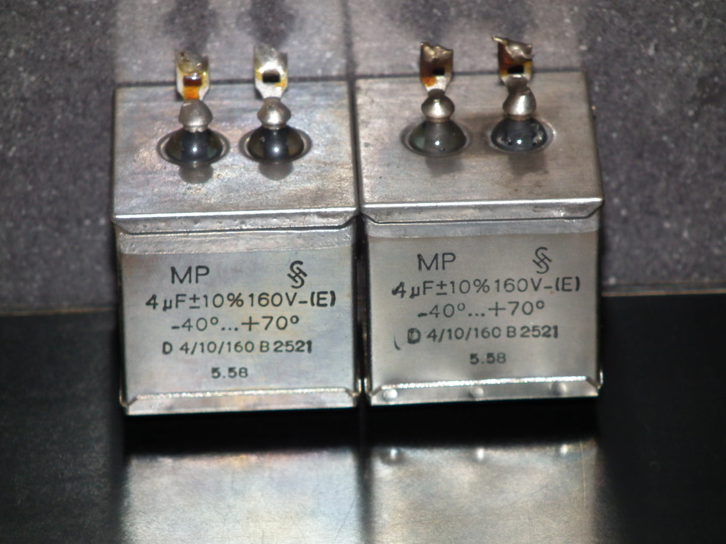 Siemens Klangfilm PIO capacitors 4uF 160V glass end seal two pcs (2)