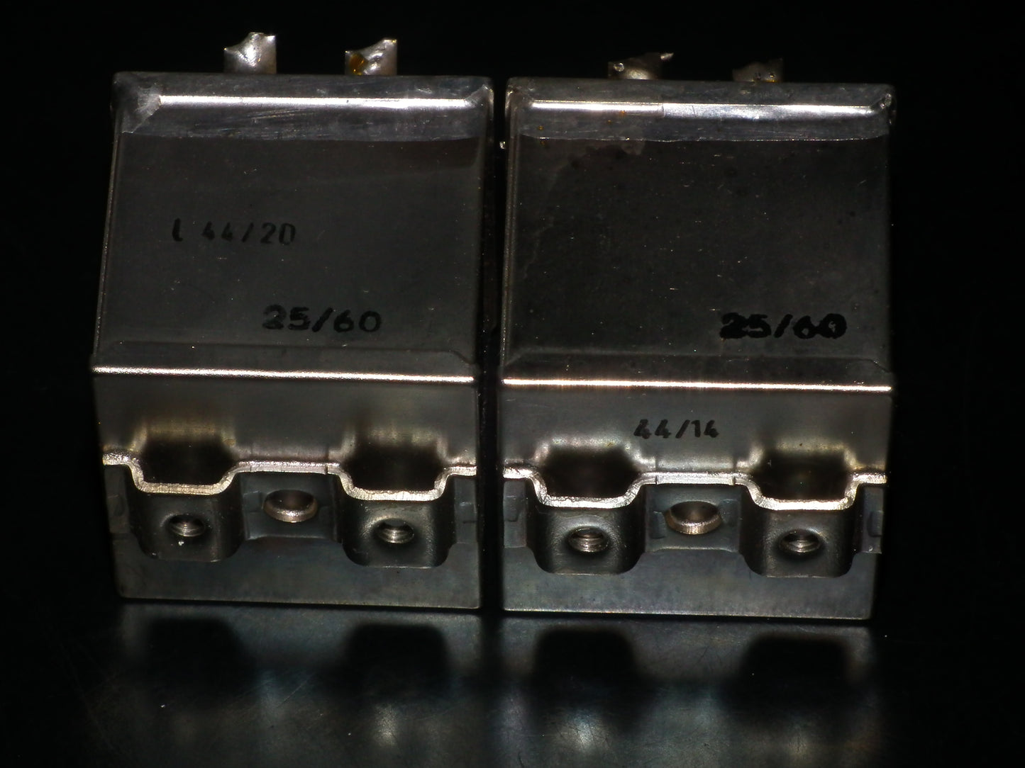 Siemens Klangfilm PIO capacitors 4uF 160V glass end seal two pcs (2)