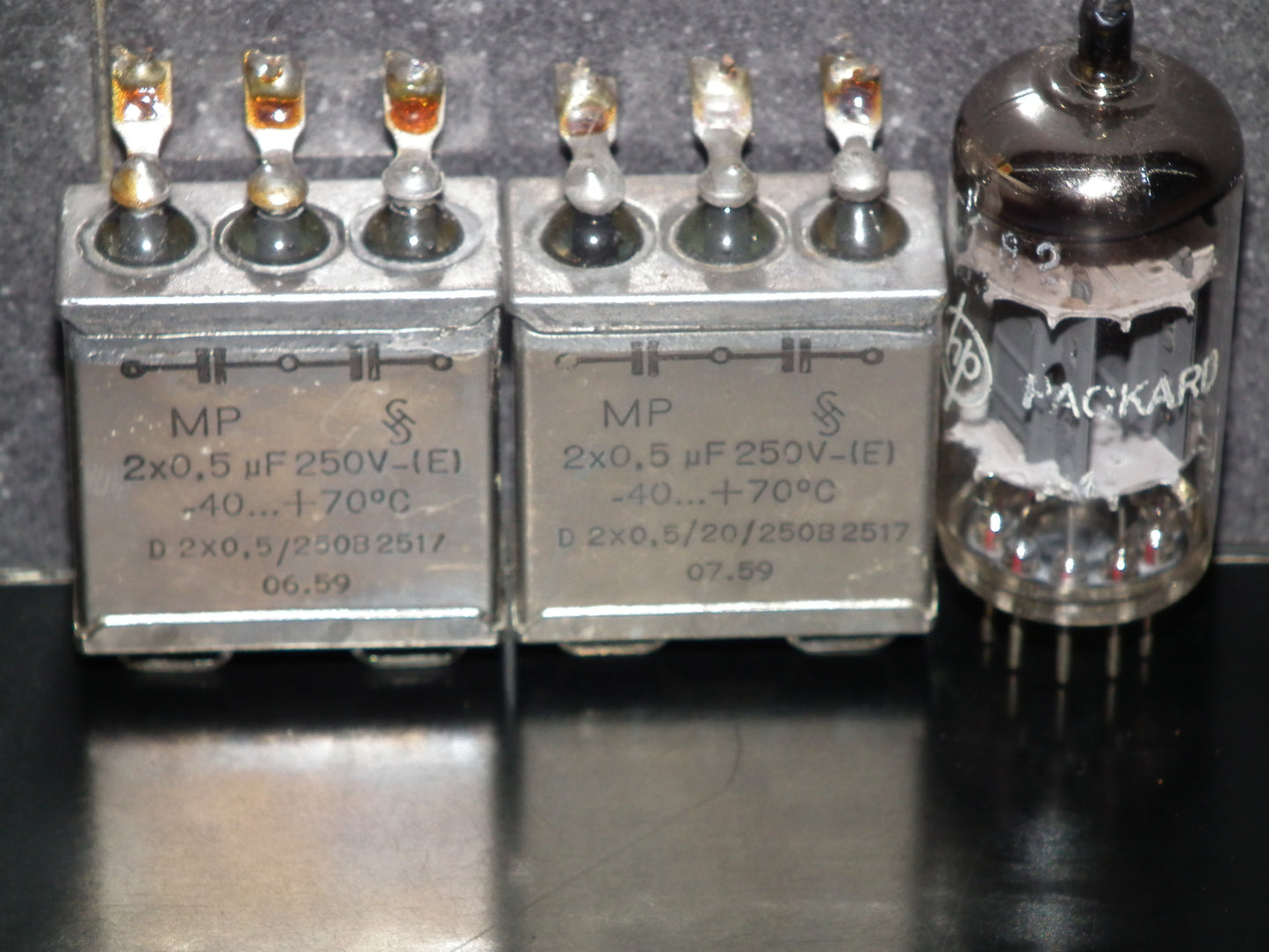 Siemens Klangfilm PIO capacitors 2x0.5uF/250V glass end seal two pcs 500nF