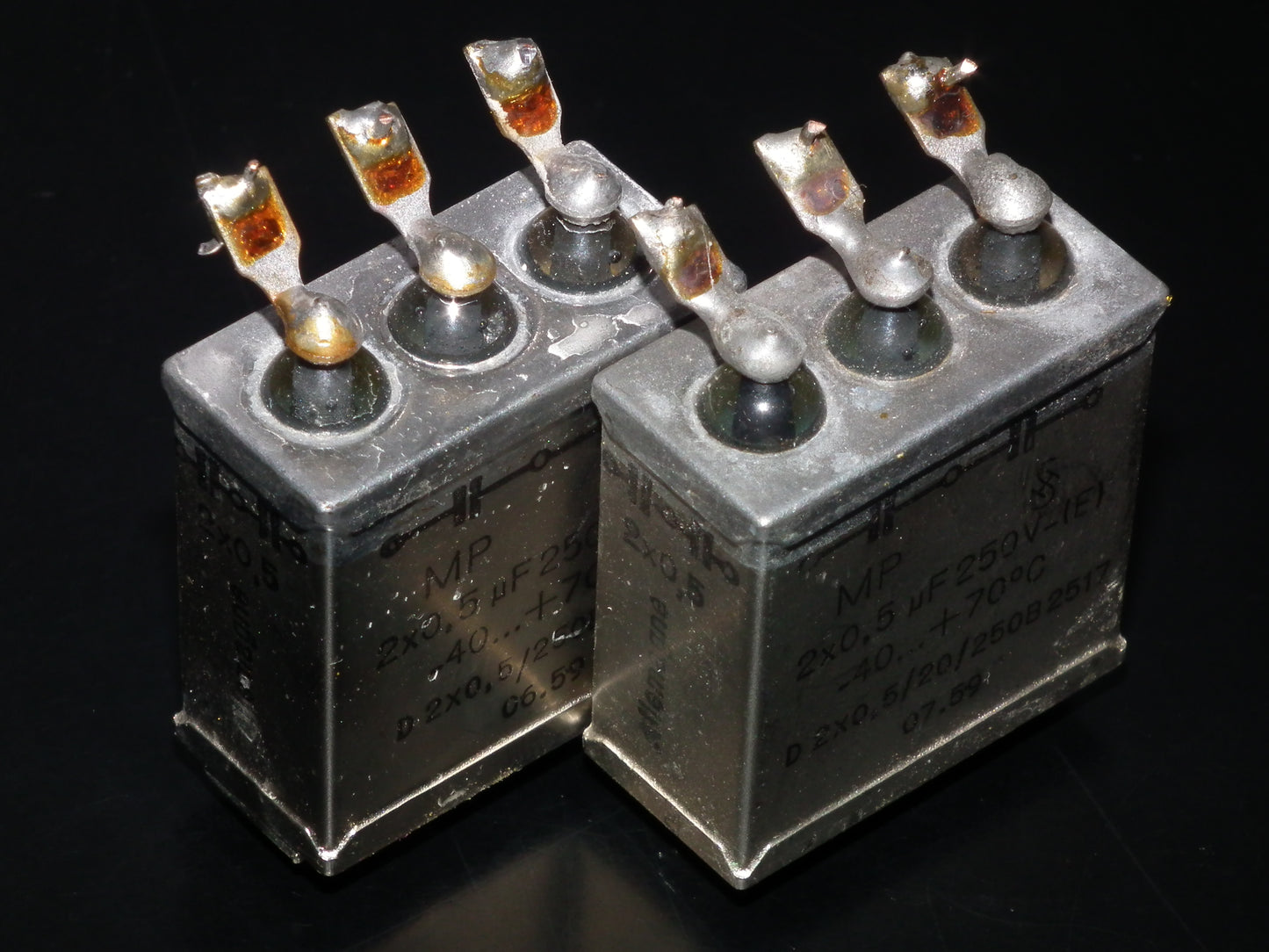 Siemens Klangfilm PIO capacitors 2x0.5uF/250V glass end seal two pcs 500nF