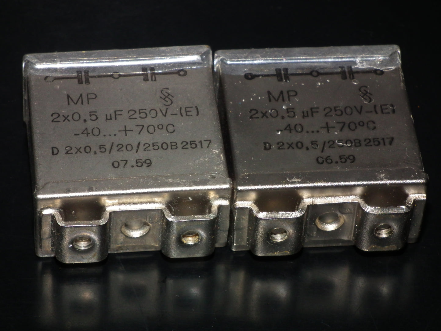 Siemens Klangfilm PIO capacitors 2x0.5uF/250V glass end seal two pcs 500nF