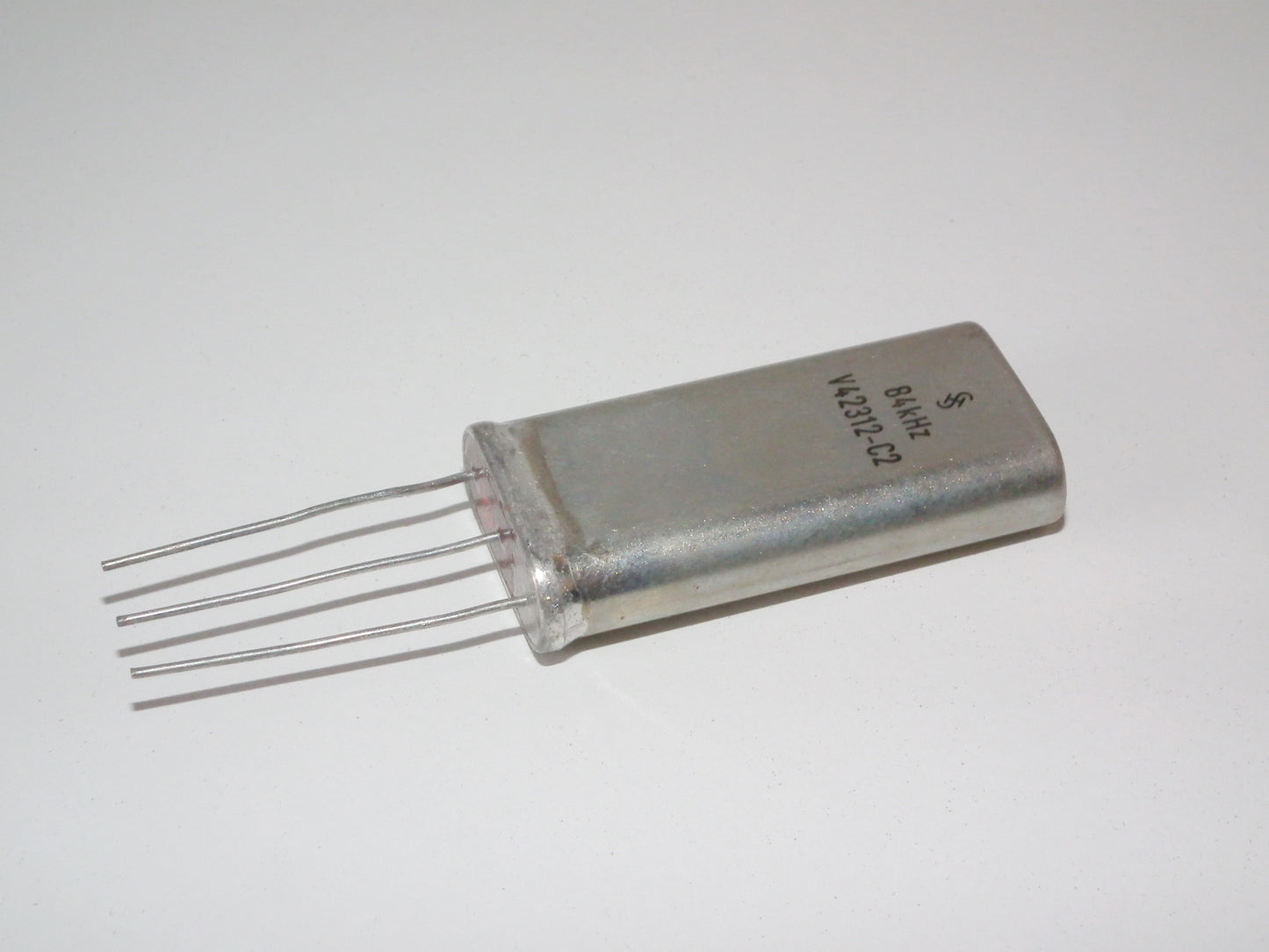 Siemens Crystal Filter 84KHz New Old Stock V42312-C2