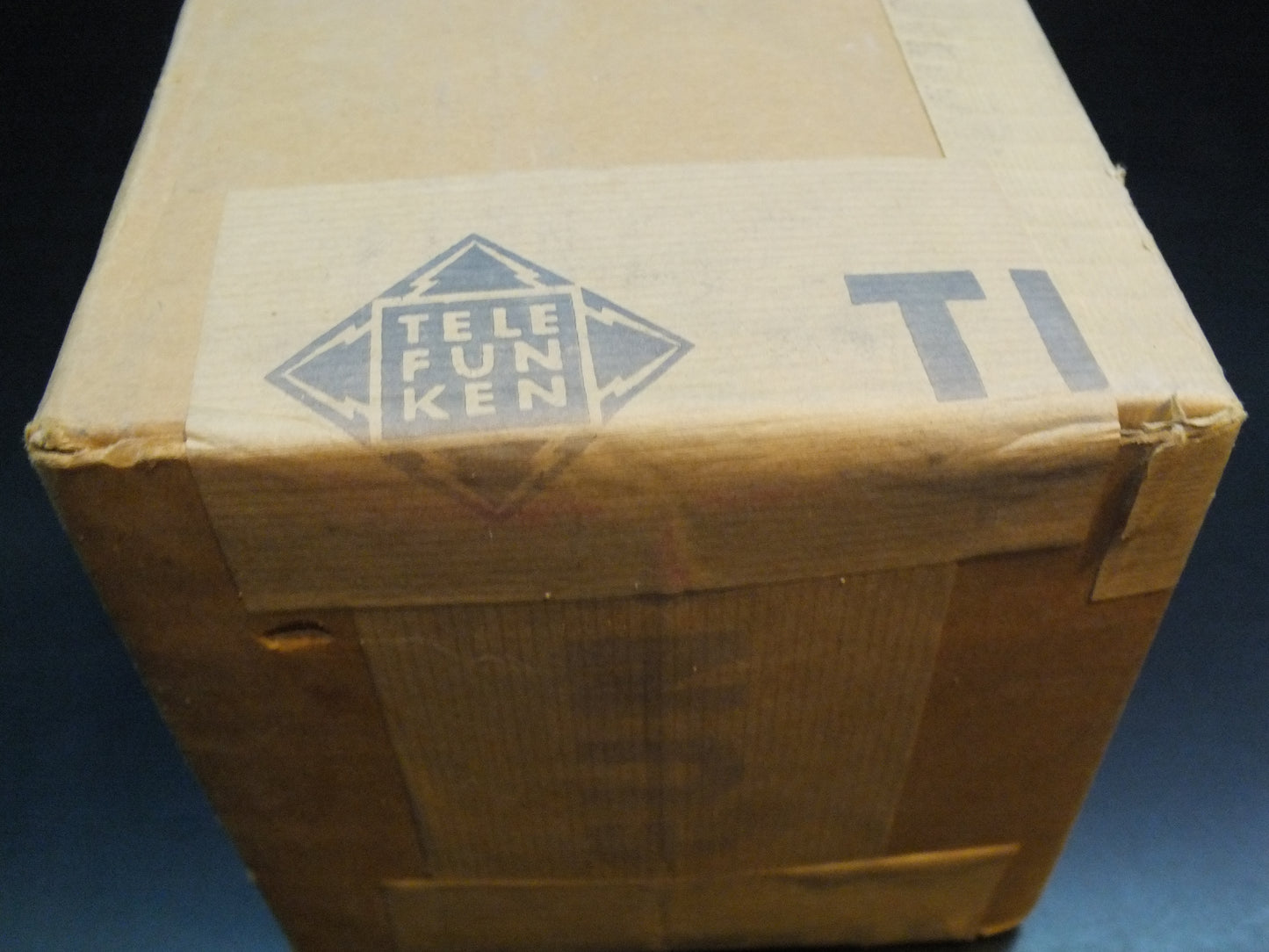 DG7-12C Telefunken Cathode Ray Tube NOS CRT Valve 3" Sealed