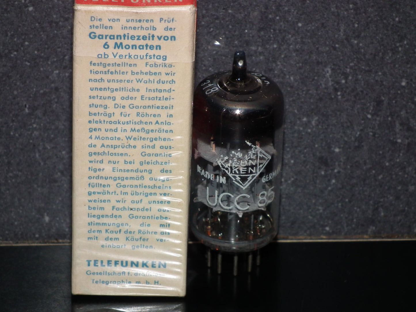 UCC85 Telefunken NOS NIB Diamond Bottom