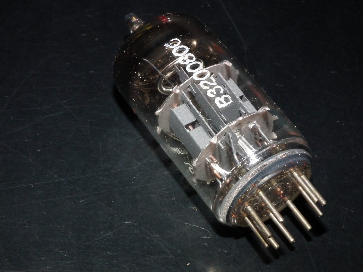 UCC85 Telefunken NOS NIB Diamond Bottom