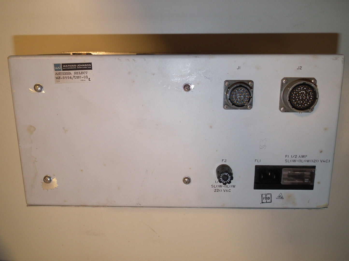Watkins-Johnson WJ-8956 Antenna Select
