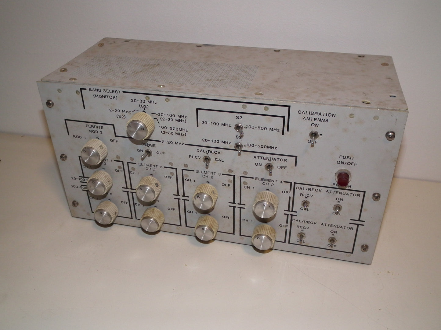 Watkins-Johnson WJ-8956 Antenna Select