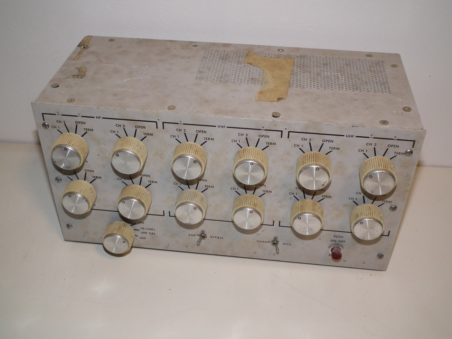 Watkins-Johnson WJ-8956 Antenna Select