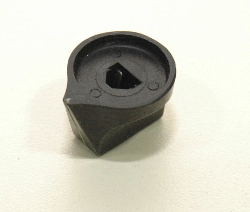 COLLINS 51S-1 32S-3 KWM-2 S-LINE - PUSH ON KNOB - p/n 543-8039-002 543-8039-000