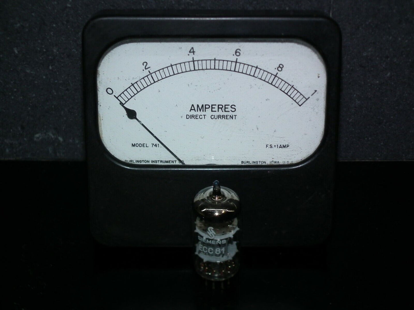 Vintage Instrument 0-1A Burlington Model 741, Ammeter, Iowa US
