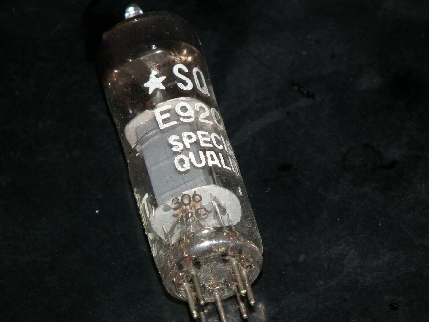 E92CC Philips Miniwatt NOS NIB Ultra RARE Crossfoil D Getter