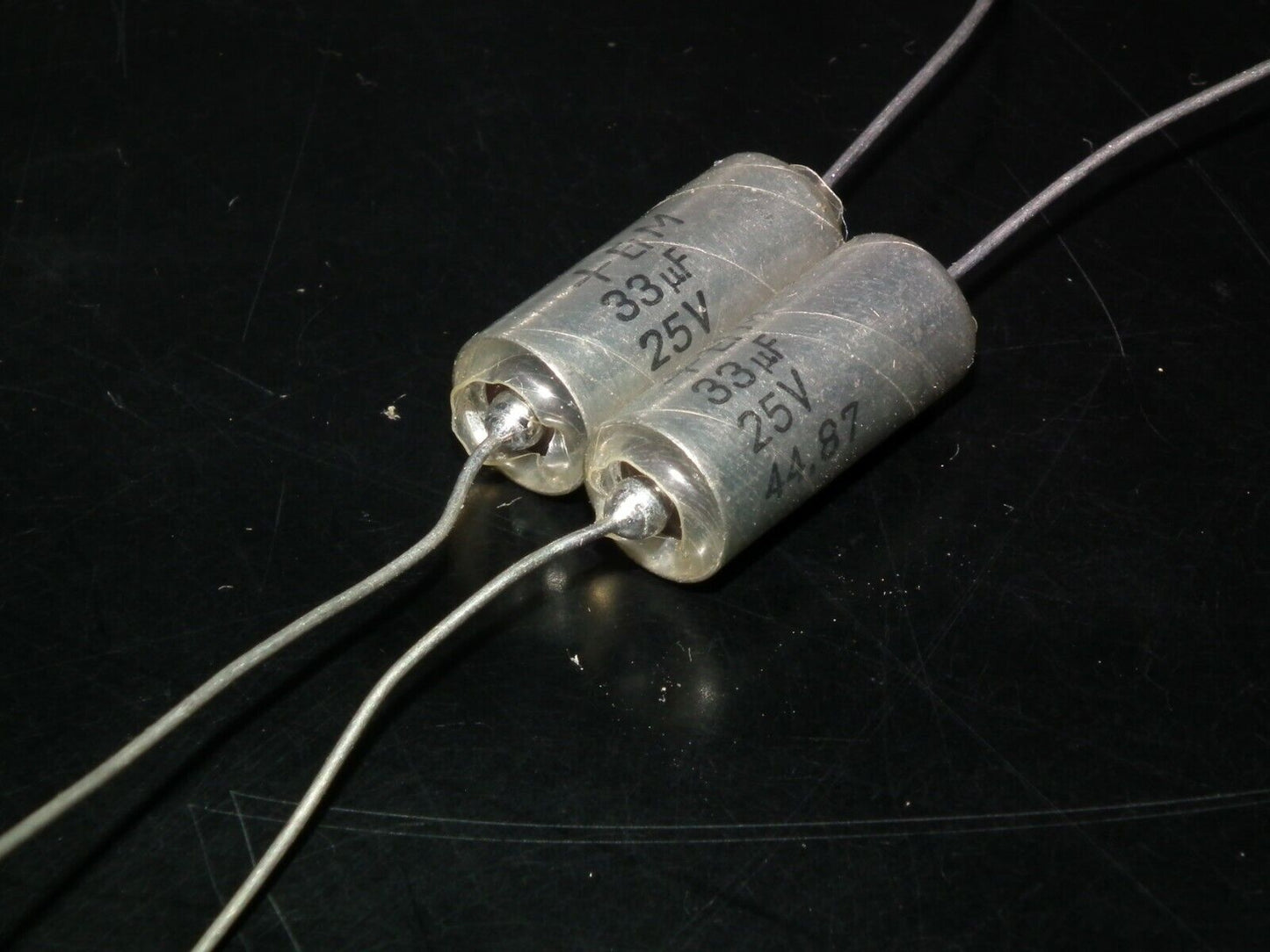 Two vintage EI Tantalum Elyt capacitors 33uF 25V NOS 1987 EI Yugoslavia