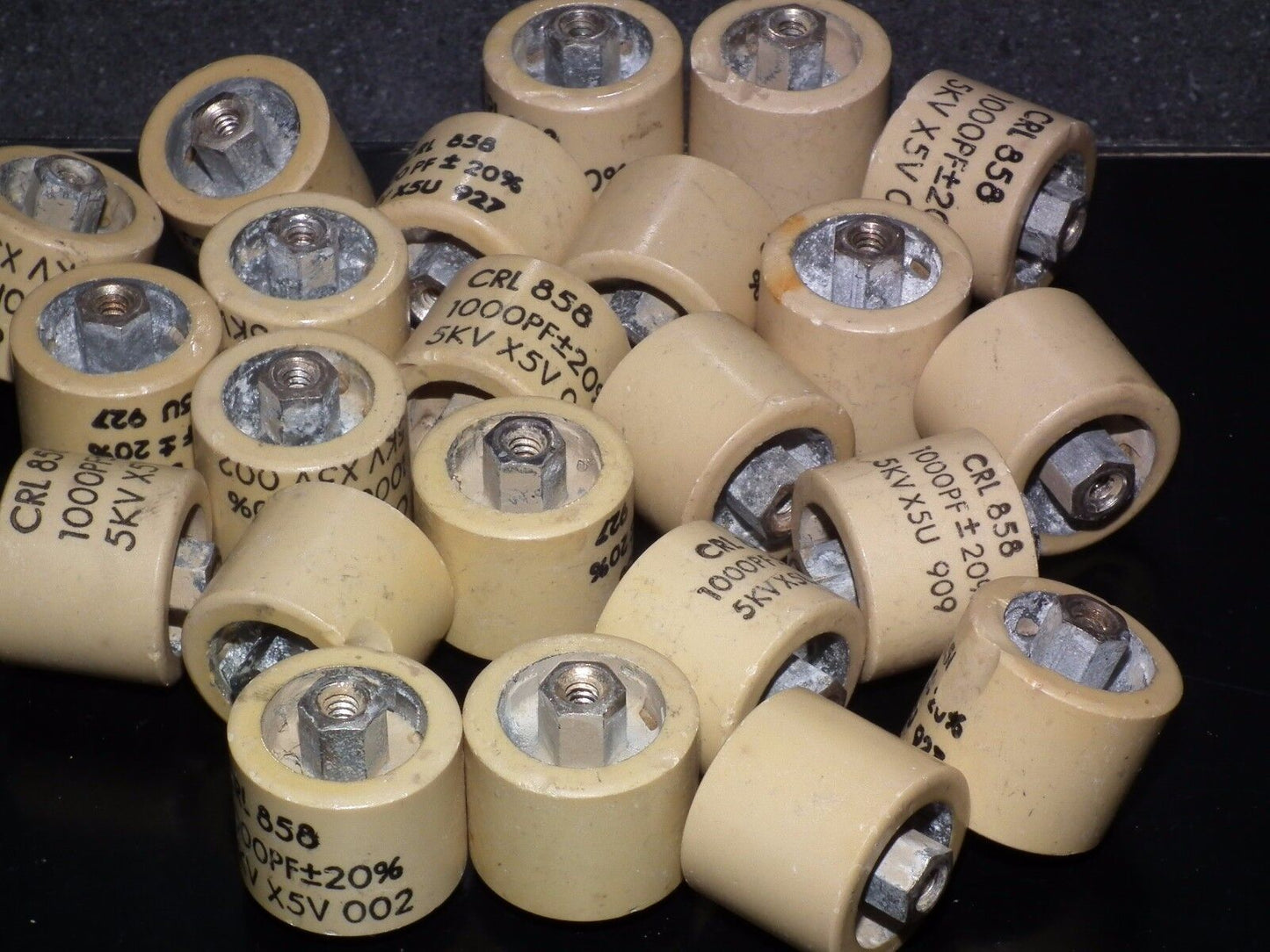 Doorknob Capacitor CRL 858 - 1000pF 5KV 1nF/5000V for ham radio amplifiers