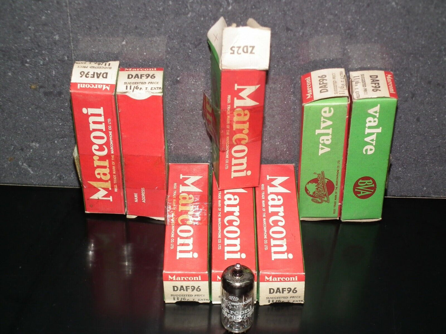 DAF96 BVA Marconi 1AH5 Radio Receiver Tube NOS NIB Old tube radio