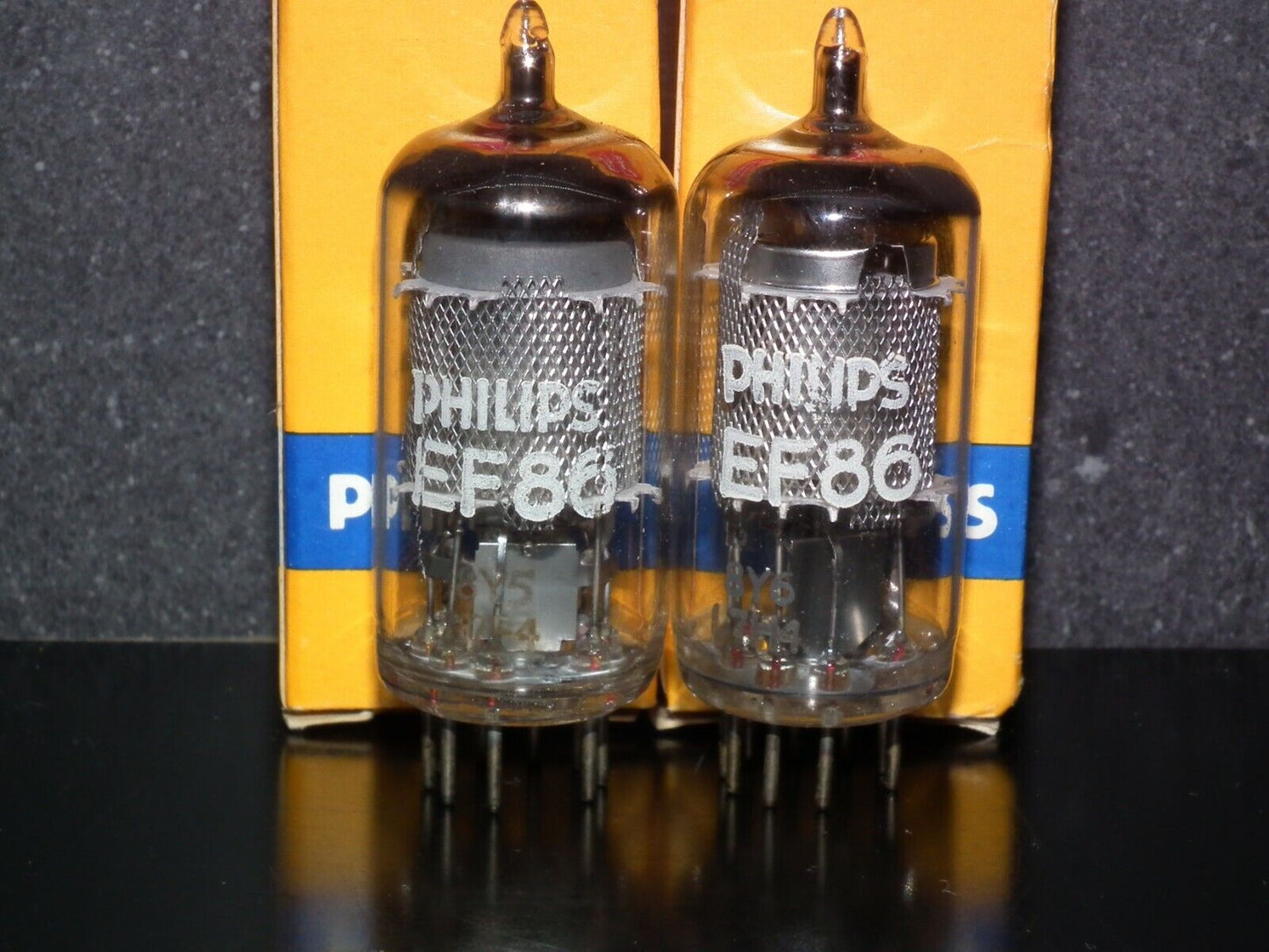 Platinum matched pair EF86 Philips 6267 NOS Mesh Plate Mazda Brussels 1967