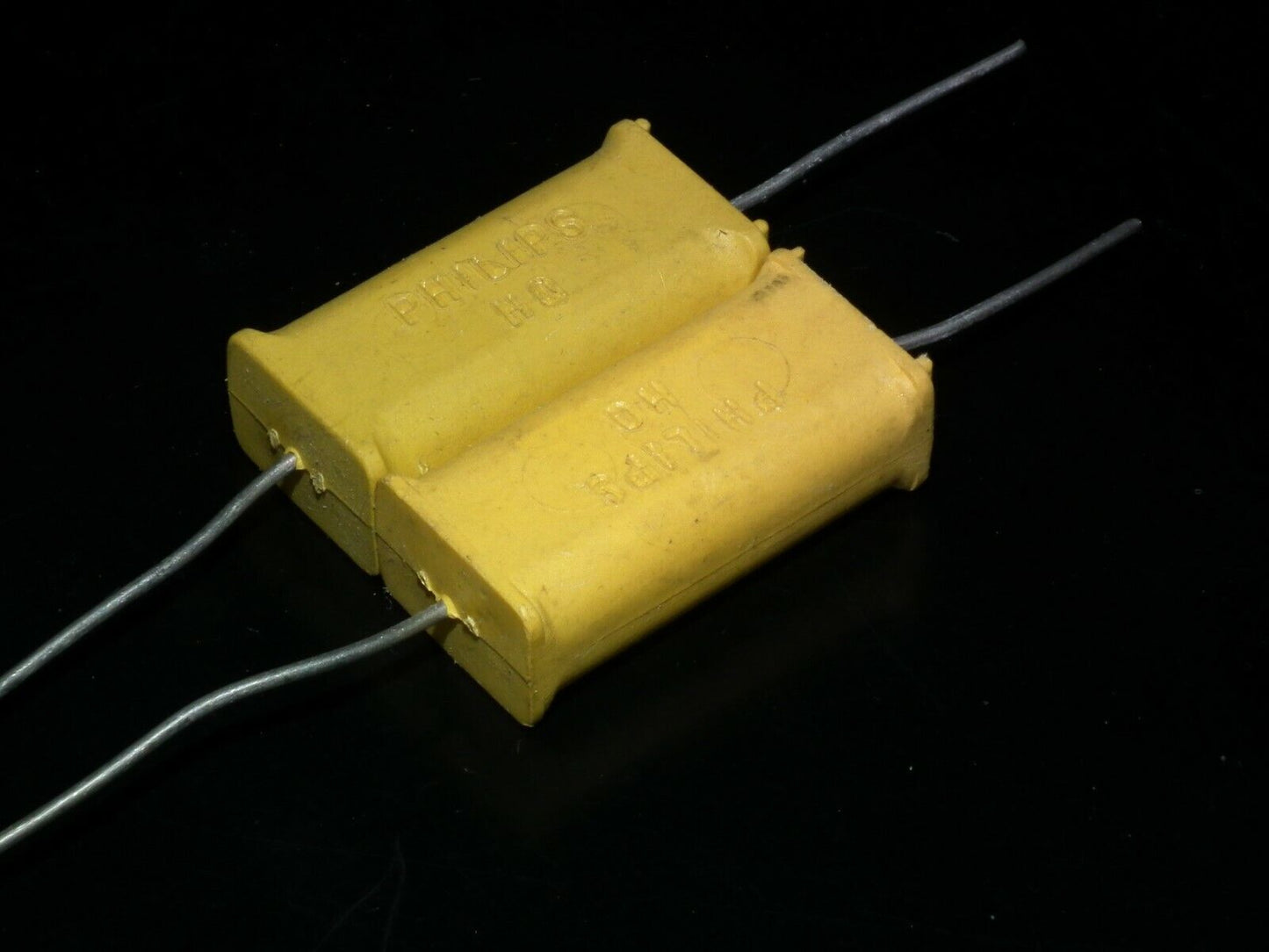 Two vintage NOS PHILIPS MKC 344 Capacitors 1mfd / 250V Chicklet Tube Audio 1u