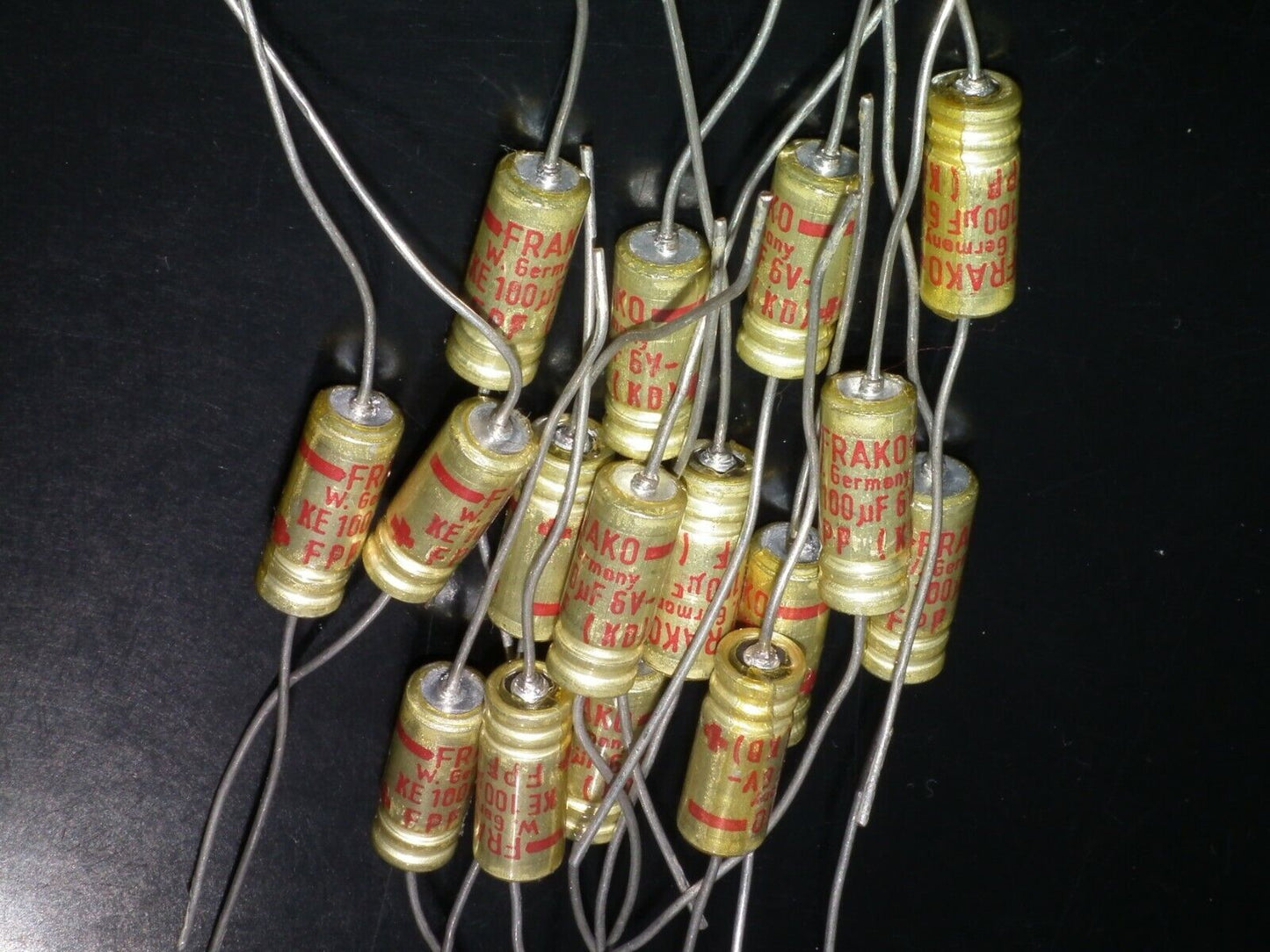 Two vintage electrolytic capacitors FRAKO 100uF 6V NOS Made in West Germany 70s