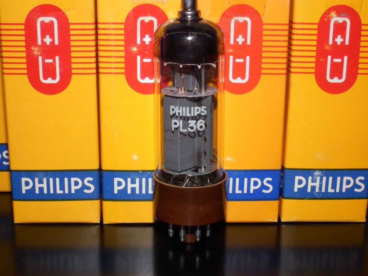 Two (2 pcs) PL36 Philips Siemens NOS NIB RARE Early Version Brown Base