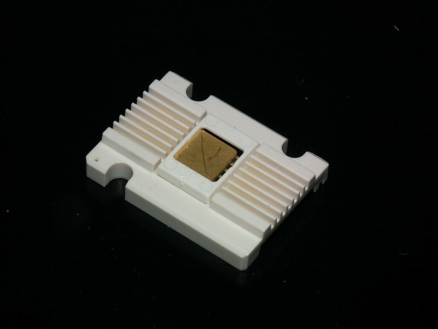 Genuine Plessey C303F Integrated Circuit NOS - NEW Clansman PRC-320 RT320 IC