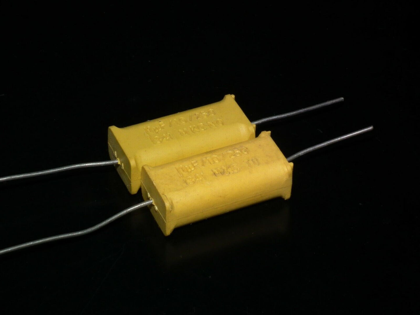 Two vintage NOS PHILIPS MKC 344 Capacitors 1mfd / 250V Chicklet Tube Audio 1u