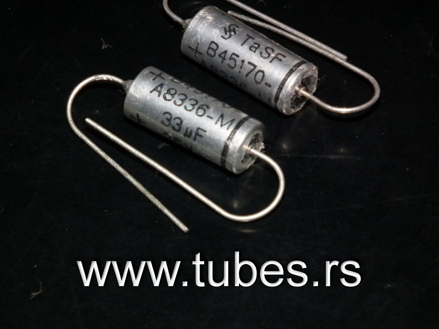 Two vintage Siemens Tantalum Elyt capacitors 33uF 25V NOS 1975 KLANGFILM