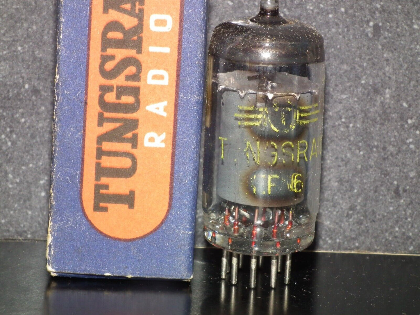 EF86 Tungsram 6267 CV4085 Austria RARE Single Mica No Microphonics Low Noise