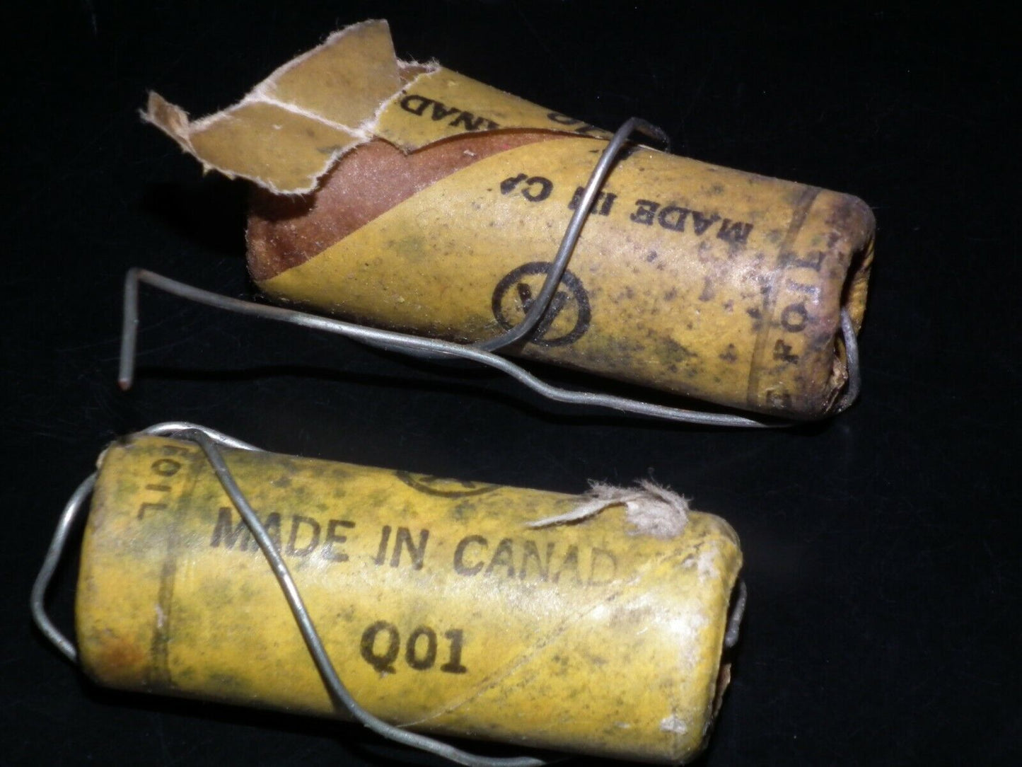 Two vintage Aerovox capacitors 0.1uF 500V NOS Guitar Amp MICAMOLD WAX PAPER