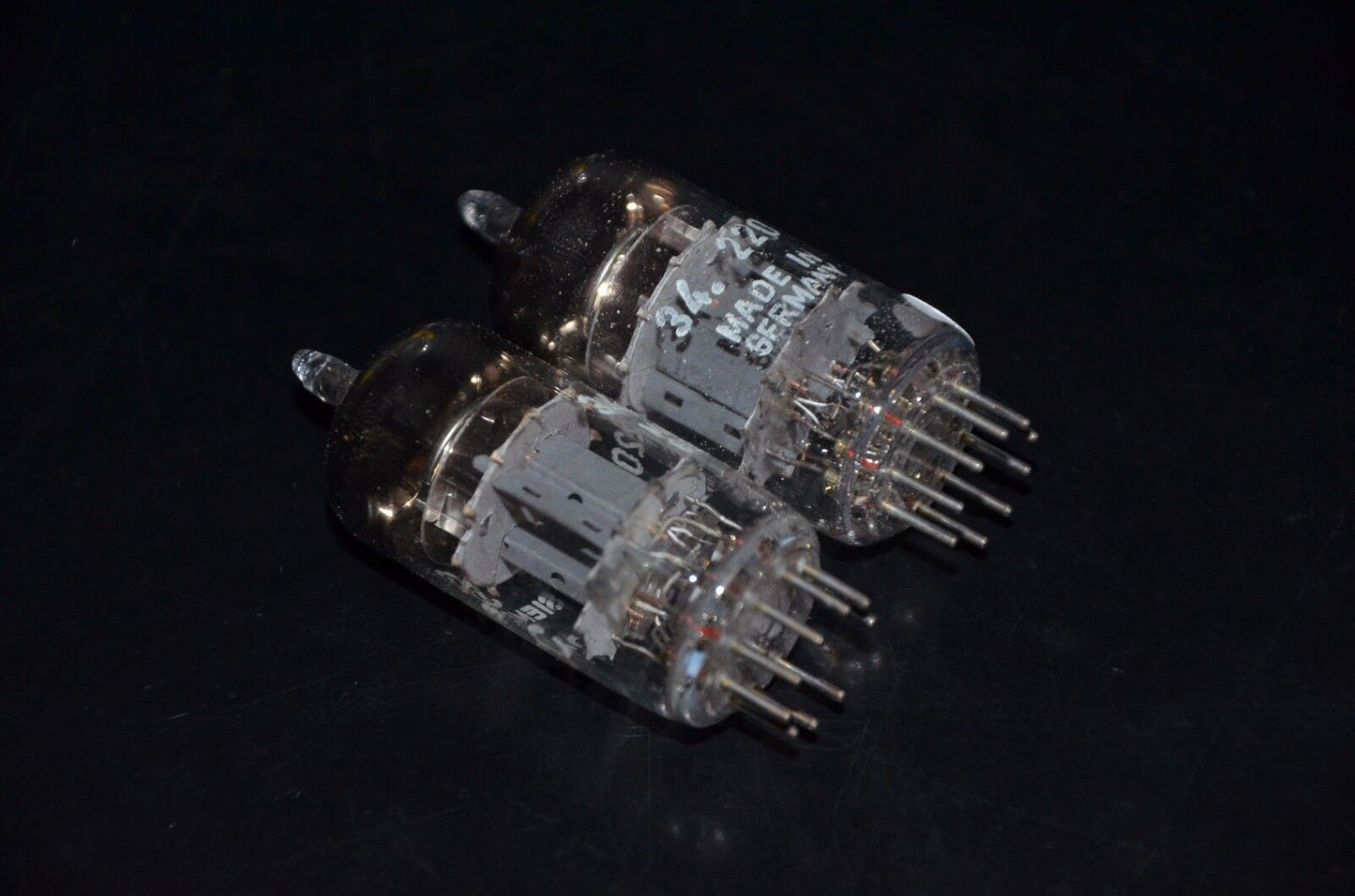 Siemens & Halske E81CC ECC801S 6201 ECC81 Matched pair triple mica West Germany