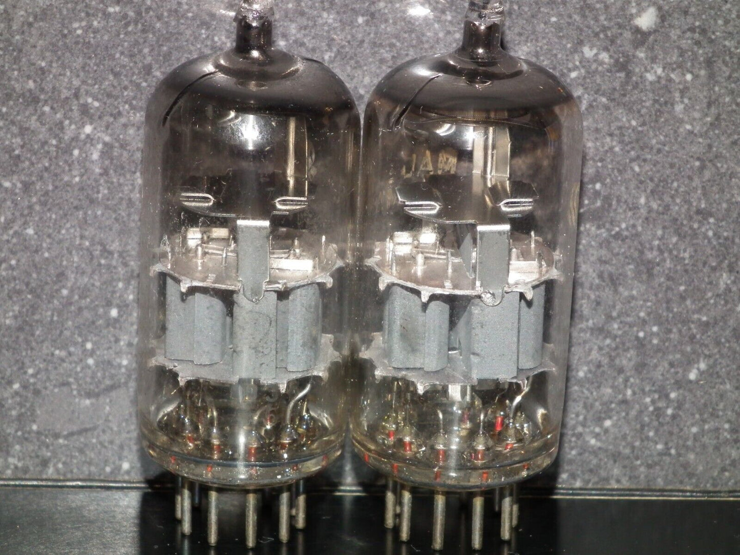 Matched pair PCC88 Siemens 7DJ8 GRAY SHIELD DUAL STAGE GETTER Used tested 90%