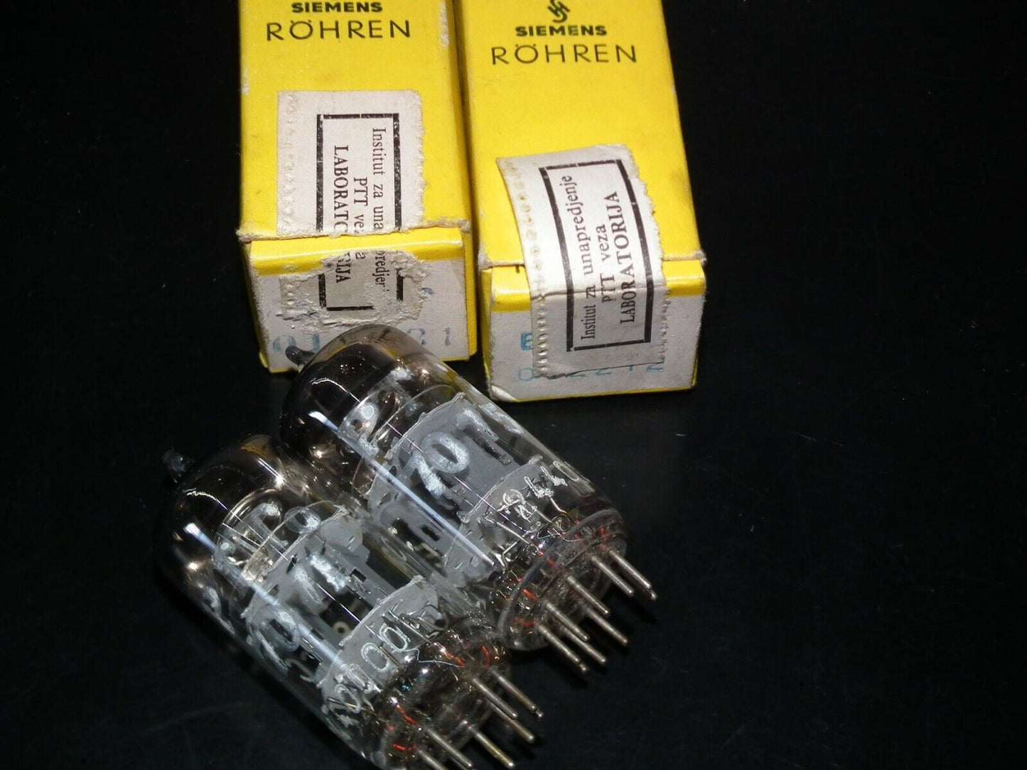 Telefunken ECC801S Matched pair, triple mica, Diamond bottom NOS NIB Siemens box