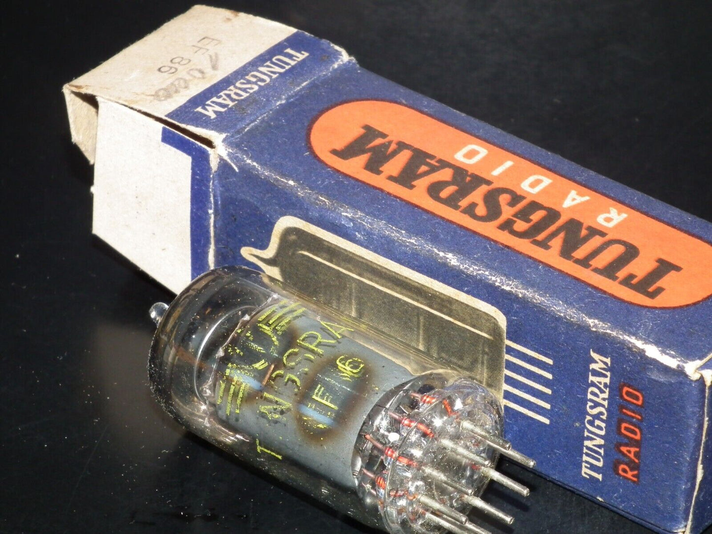 EF86 Tungsram 6267 CV4085 Austria RARE Single Mica No Microphonics Low Noise