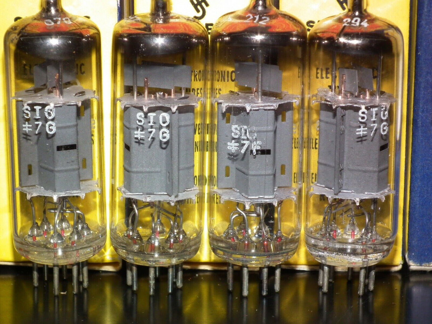 EL95 6DL5 Siemens & Halske Munich platinum matched quad (4 tubes) NOS NIB
