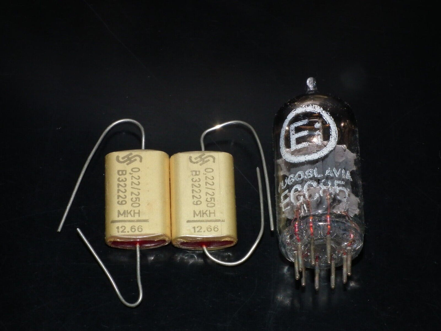 Two (2 pcs) Vintage NOS Capacitors Siemens MKH 0.22u 250V Klangfilm Audio 1966