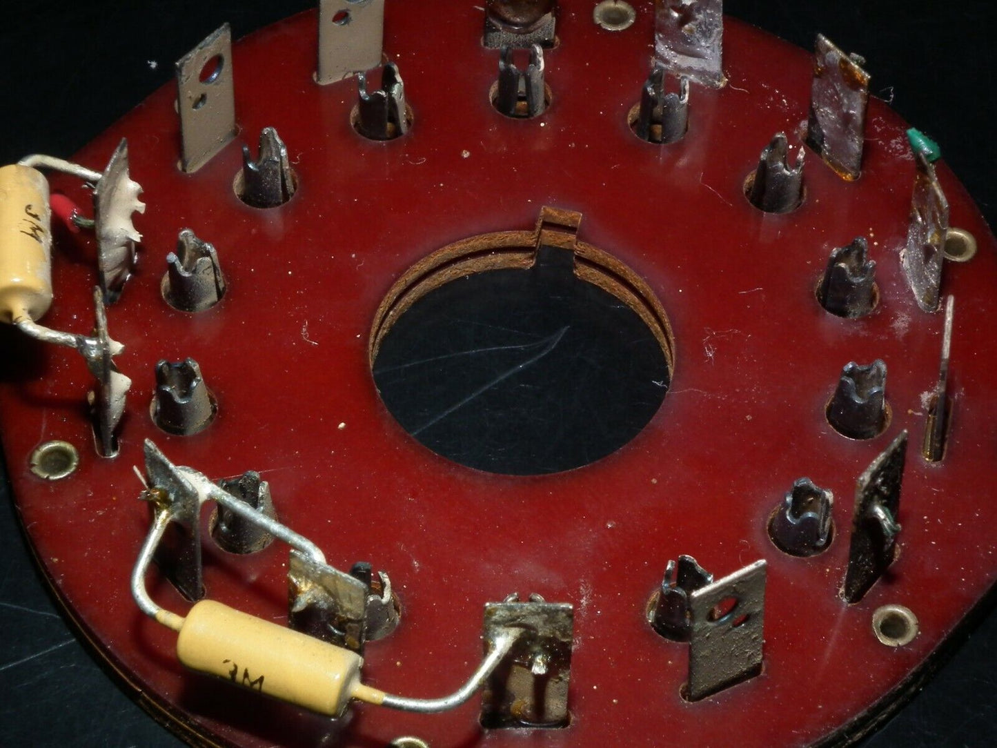 DG7 Cathode Ray socket for CRT Valve 3" DuoDecal B12A