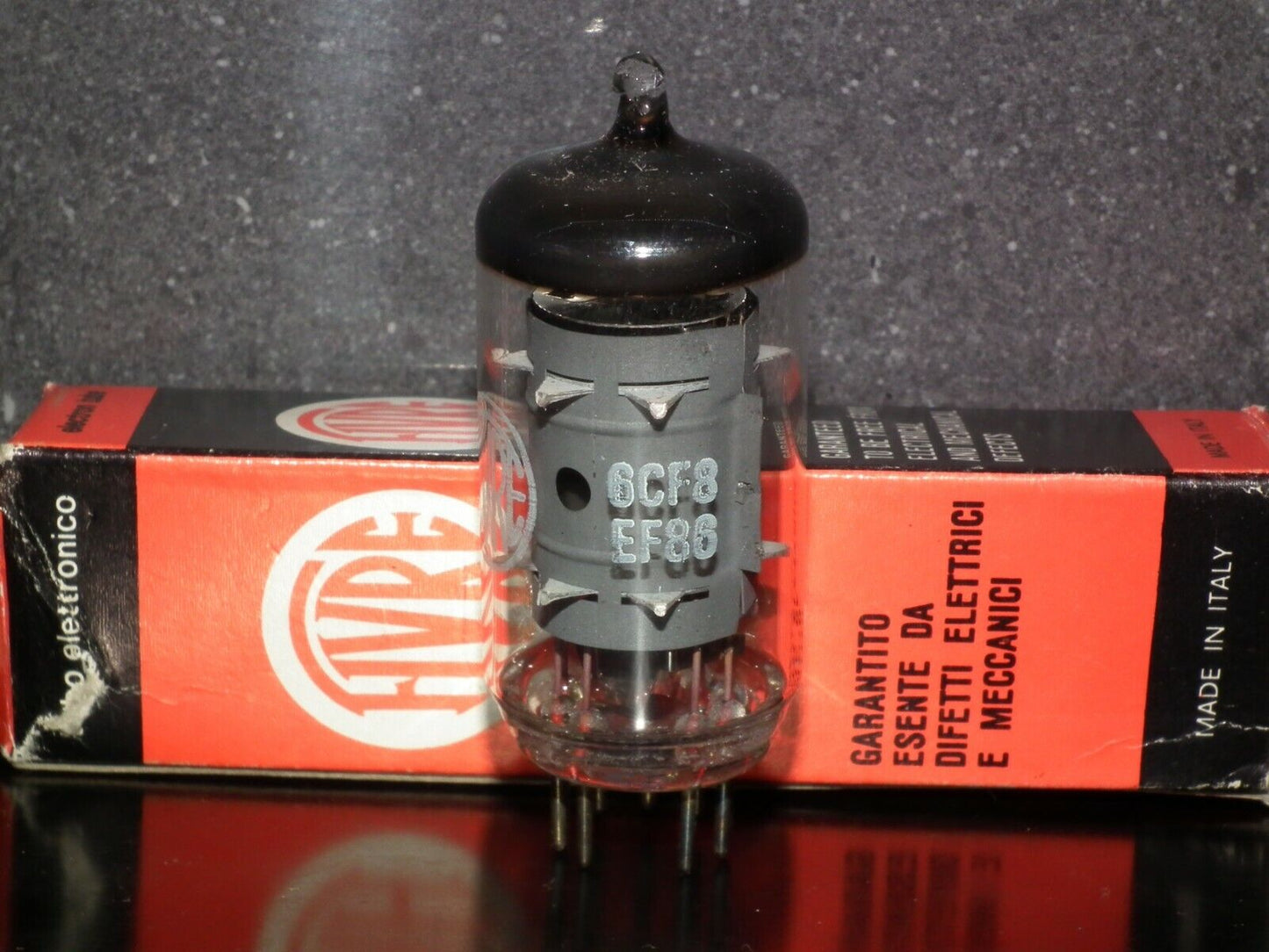 EF86 Fivre 6CF8 NOS NIB Made in Italy in 60s