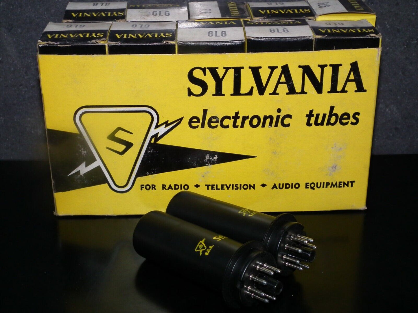 6L6 Sylvania Metal Can NOS NIB Platinum Matched Pair ( 2 pcs ) The same codes