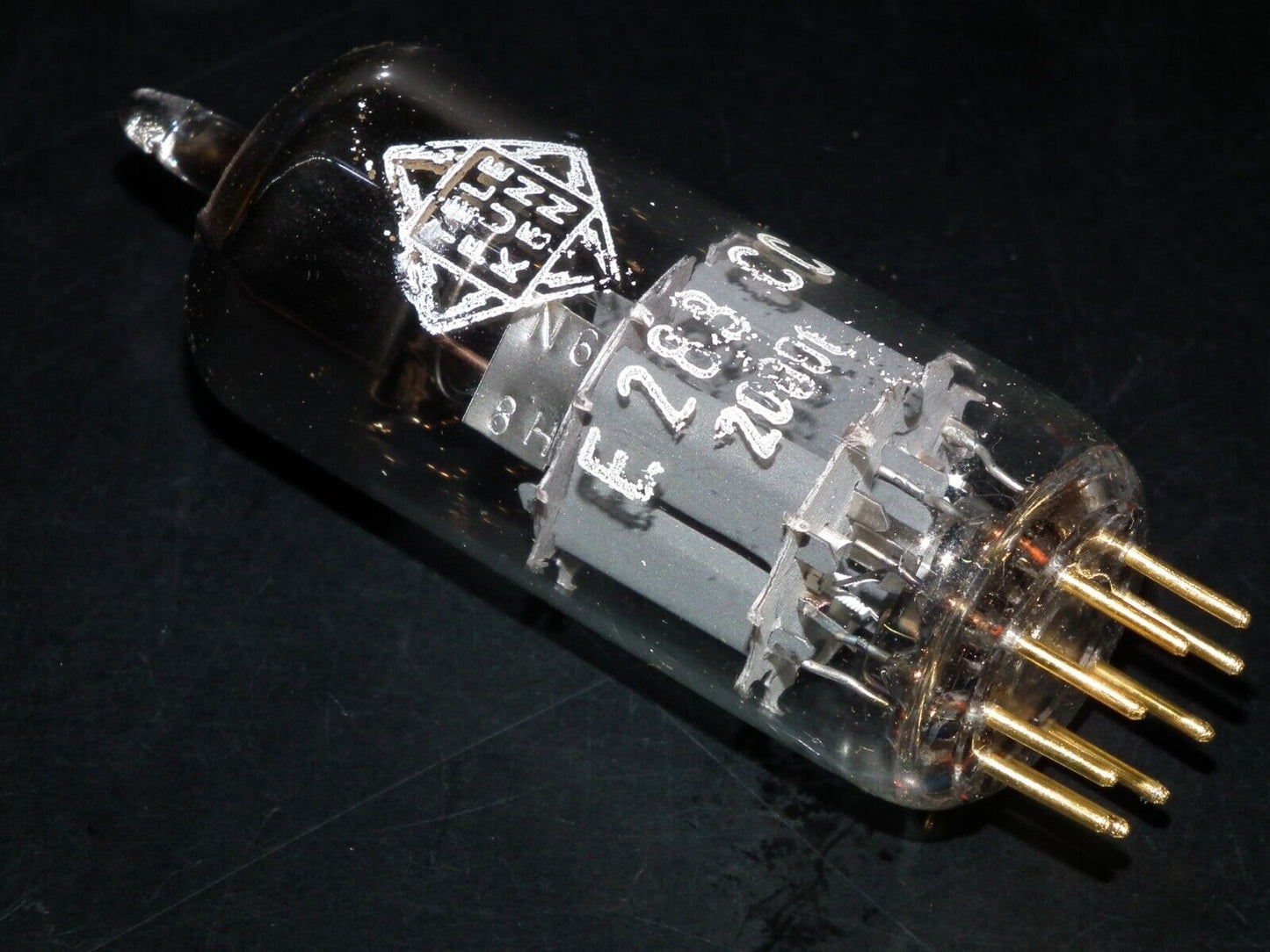 E288CC Telefunken Siemens 8223 NOS NIB Tested Balanced Munich Tube Plant