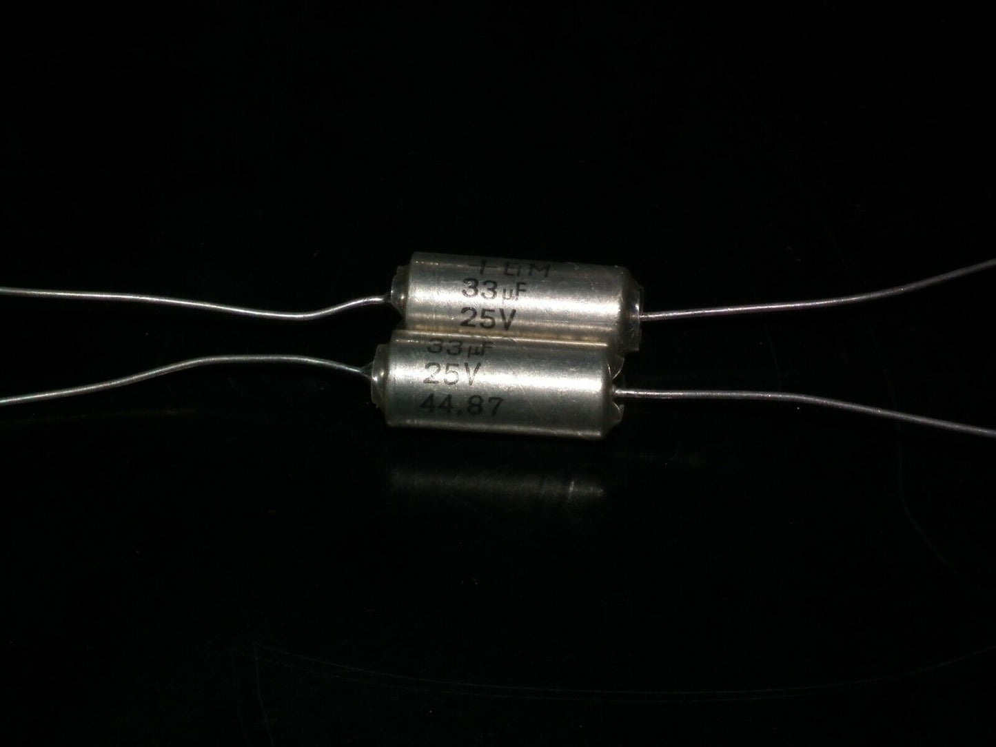 Two vintage EI Tantalum Elyt capacitors 33uF 25V NOS 1987 EI Yugoslavia